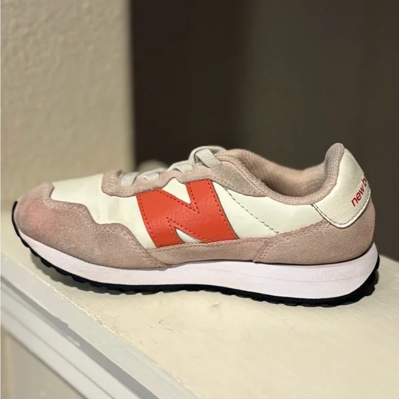 New Balance 237 Pink White Casual Sneaker Toddler Girls Size 13 - Picture 3 of 9